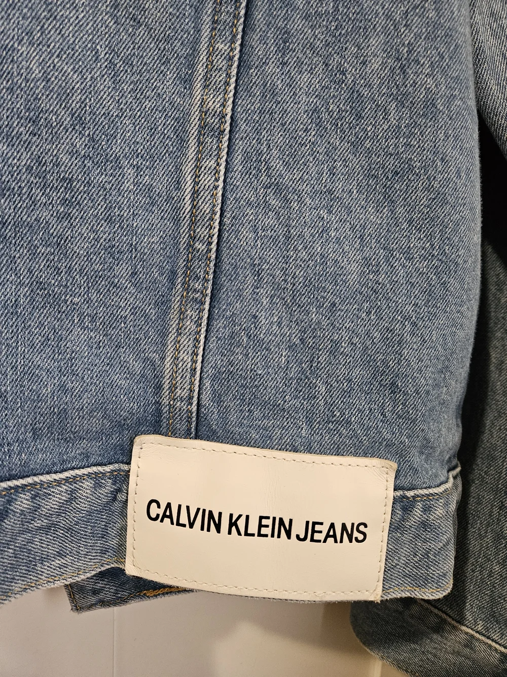 Calvin Klein Jeans Light Blue Distressed Denim Jacket Medium - Picture 6 of 6